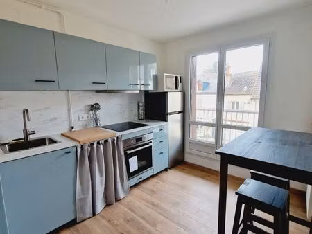 studio 1 pièce 31 m²