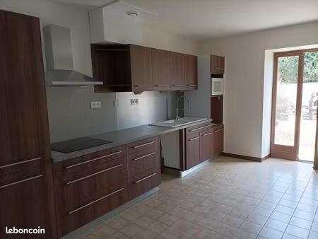 appartement 4 pièces 94 m²