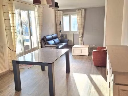 appartement 4 pièces 81 m²