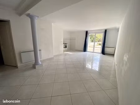 appartement 2 pièces 61 m²