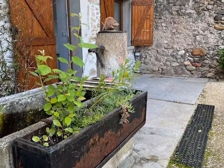 entre crossey et voiron  studio dans village charmant avec terrasse et parking