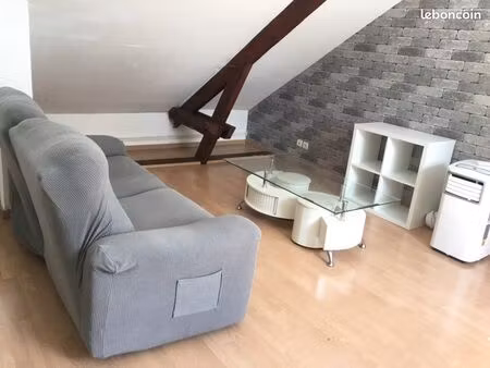location f2 vitry le francois