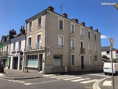 t2 meublé rénové place sainte anne