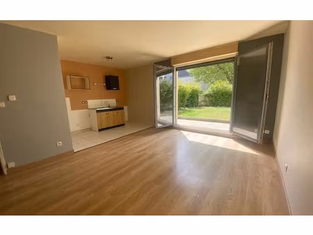 location appartement  49 m² t-2 à rouen  605 €
