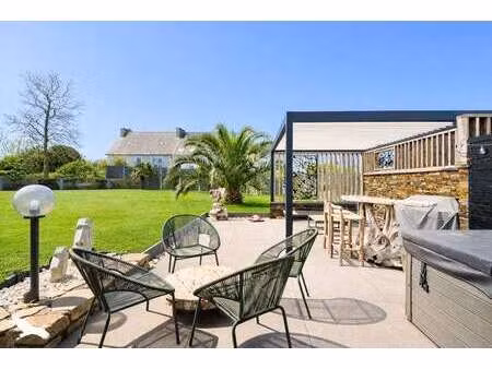 vente maison à plounéventer (29400) : à vendre / 156m² plounéventer