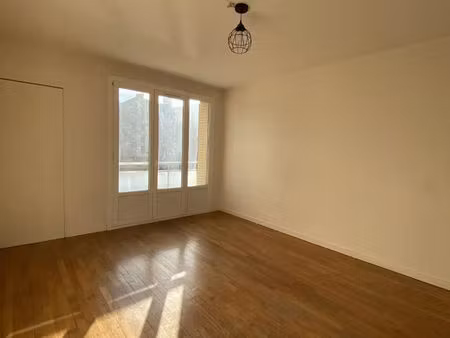 t3 bid de 64 m2 rue de colmar