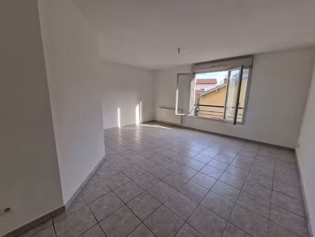 vente appartement 3 pièces 66 m² lyon 8 (69008)
