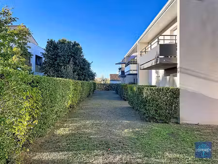 les sables-d'olonne  olonne-sur-mer - appartement meublé 3 pièces  56 m² avec terrasse et 