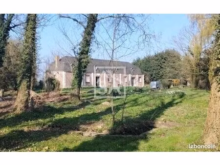 pavillon 6 pièces 175 m²