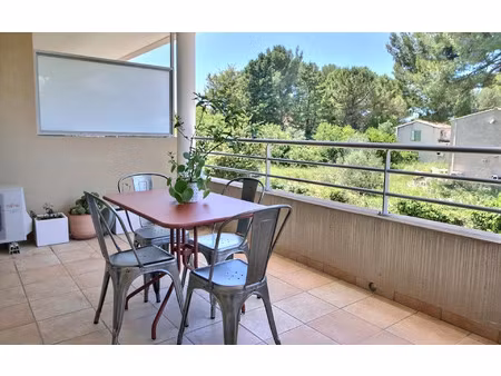 location appartement  45.33 m² t-2 à allauch  950 €