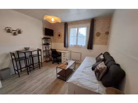 location appartement  20.6 m² t-1 à compiègne  480 €
