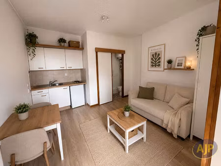 studio nantes 1 pièce(s) 15.13 m2