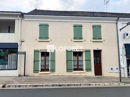 maison doué la fontaine 180 m2