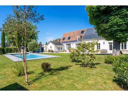 fondettes   superbe propriété de 375m2 sur une parcelle de 1500m2