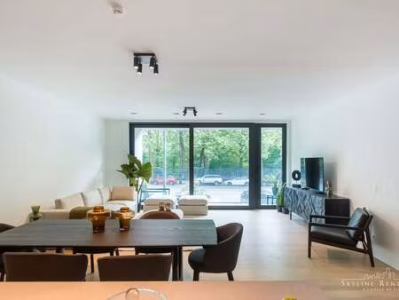 appartement à louer à bruxelles € 3.000 (lo5rd) - skyline renting | zimmo
