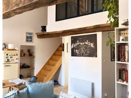 appartement t2 meublé – cœur historique de saintes