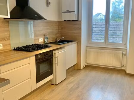 saverne - beau f4 de 84.70m² avec cave et grenier
