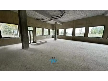 location commerce bordeaux 33100 136m²