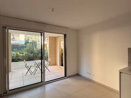 1050 appartement sur jardin quartier puyricard