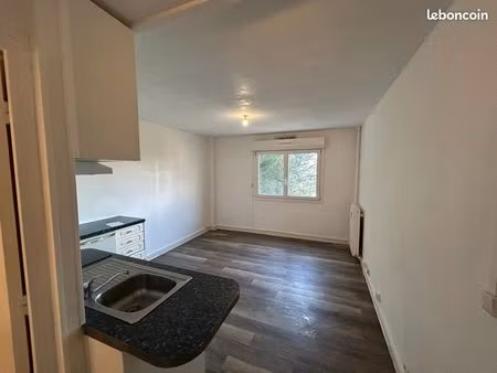 studio 18m² – melun hyper-centre (rue dajot) – dpe d – idéal étudiant / jeune actif