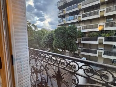 metro iena