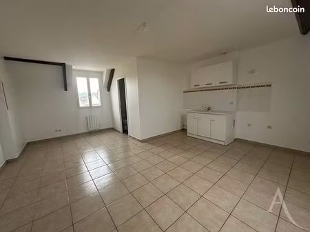 studio 1 pièce 29 m²