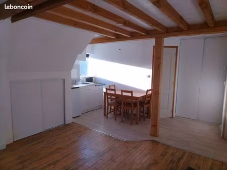 grand studio meublé