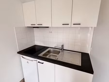 studio 1 pièce 16 m²
