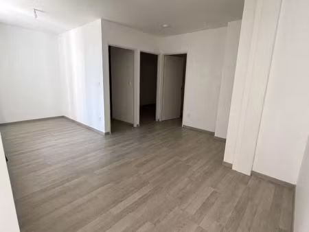 appartement 3 pièces 55 m²