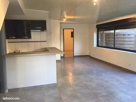 morlaas centre appartement t3 de 57m²+terrasse