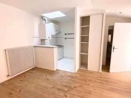 location t2 toulouse centre-ville place jeanne d'arc - roquelaine - raymond iv