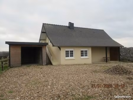 a louer à roncherolles en bray maison de 76.9 m² avec garage ouvert  cave  jardin et deux 