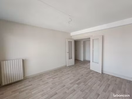 appartement 3 pièces 55 m²