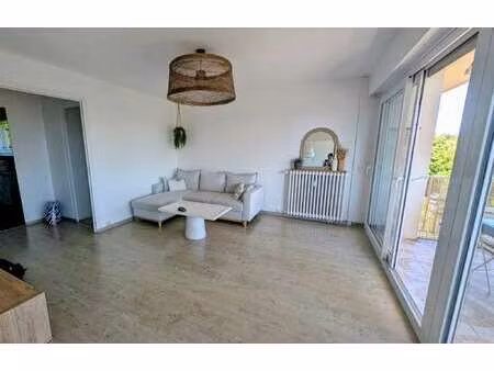 location appartement 3 pièces à angers (49000) : à louer 3 pièces / 67m² angers