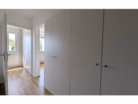 location appartement  48.71 m² t-2 à villeurbanne  760 €
