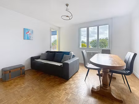 appartement 3 pièces à vendre à angers - secteur calme et bien desservi