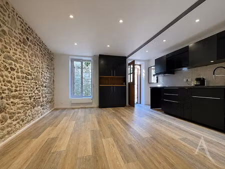 location appartement 4 pièces  60.32m²  aubergenville