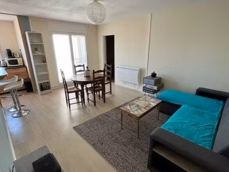 t3 meublé 60m² avec terrasse et parking - chu de pellegrin