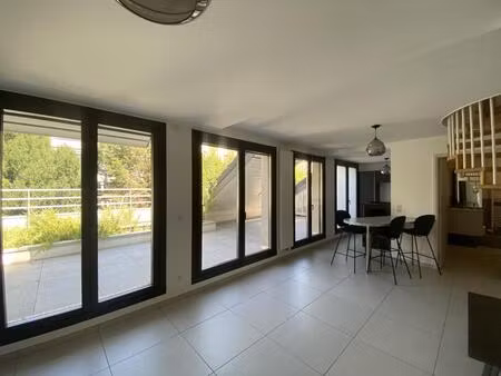 type 2 en duplex - 12 rue vaugelas