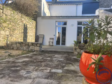 duplex place dinan