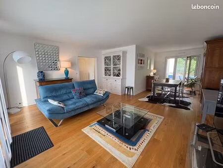 appartement hippodrome f4 refait à neuf dans impasse avec vue exceptionnelle 2 terrasses