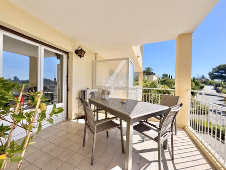 grand t4 de 71 m2 proche centre-ville et plage