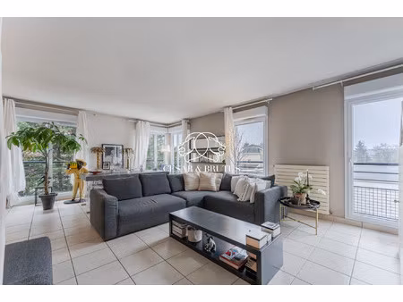 élégance et sérénité dans un écrin de verdure -appartement