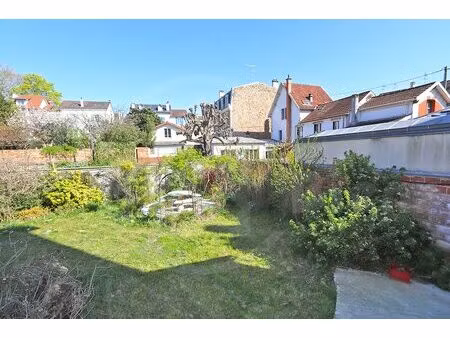viroflay : appartement de 4 pièces avec jardin privatif en cent