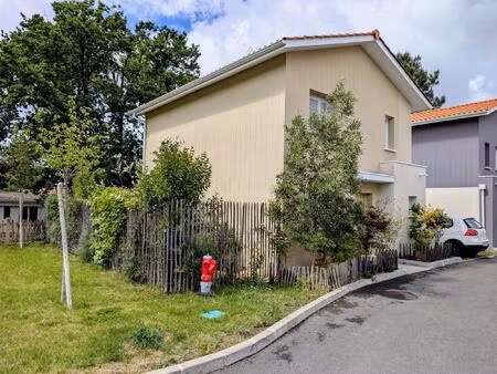 maison recente t4 avec jardin