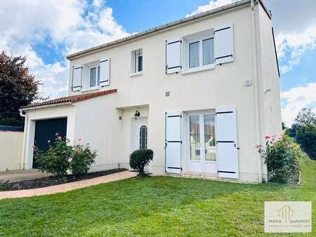 vente maison à basse-goulaine (44115) : à vendre / 127m² basse-goulaine