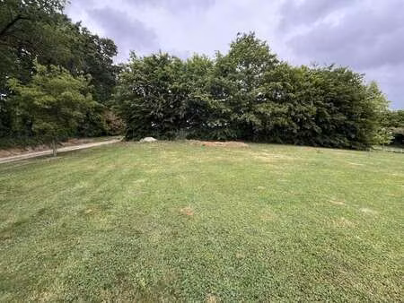 vente terrain au girouard (85150) : à vendre / 581m² le girouard