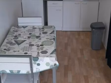 à vendre grand studio