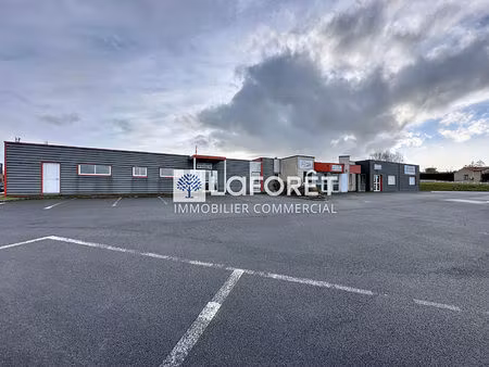 local commercial à terval