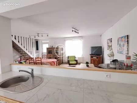 maison 6 pièces 156 m²